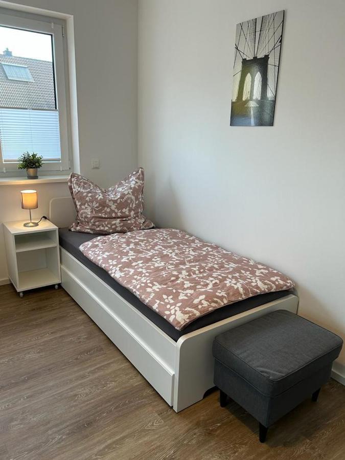 Exklusive Ferienwohnung Bei Berlin, Bis 5 Gaeste, Grosse Terrasse, Garten Bestensee Esterno foto